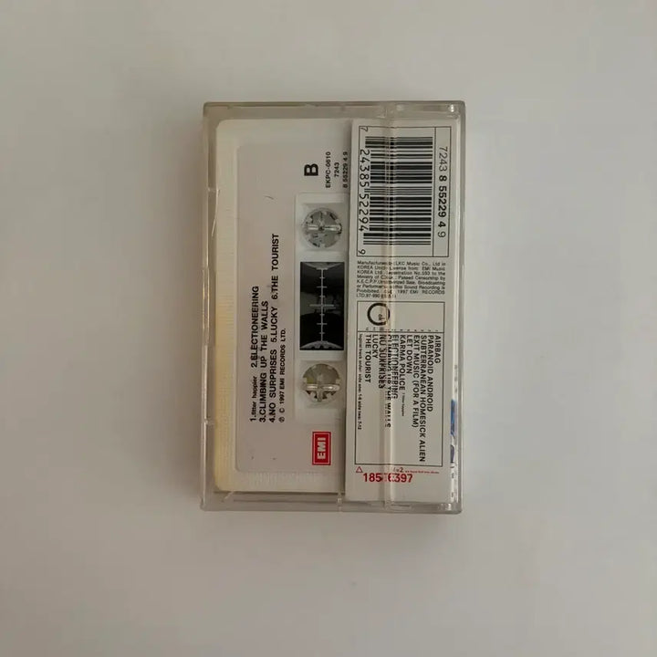 [BUNJANG] Radiohead OK Computer Cassette Tape (Original First Press) / 라디오헤드 (Radiohead) - OK Computer 카세트테이프