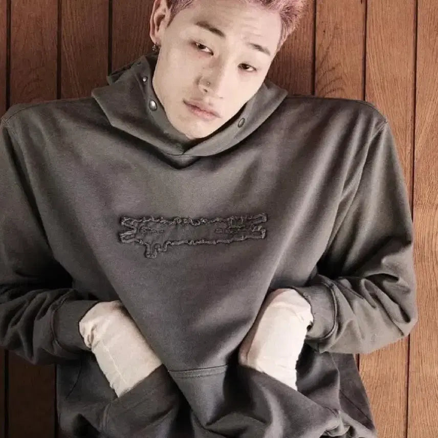 [BUNJANG] LE SSERAFIM Hoodie XL / 르세라핌 후드티 HOT XL