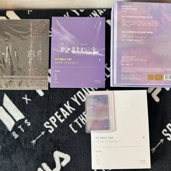 [BUNJANG] BTS New York DVD Jimin Photocard Bundle Set / 방탄소년단 뉴욕dvd (지민 포카) 풀셋