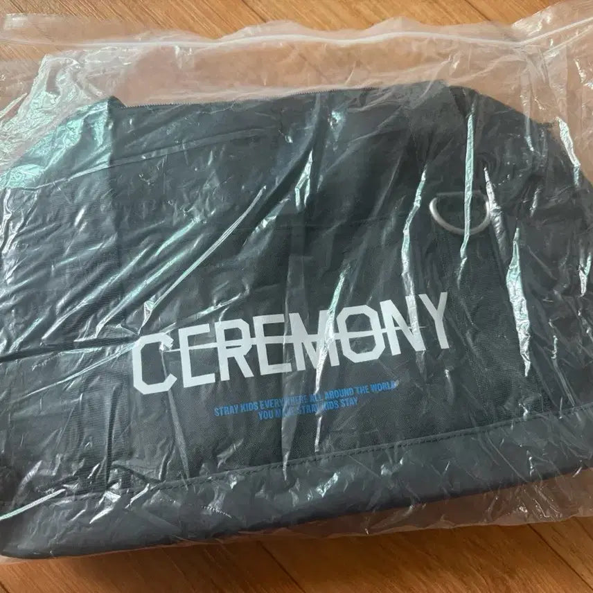 [BUNJANG] Stray Kids Karma Popup MD Duffle Bag (Sealed) / (미개봉/원가) 스트레이키즈 karma 카르마 팝업 엠디 md 가방