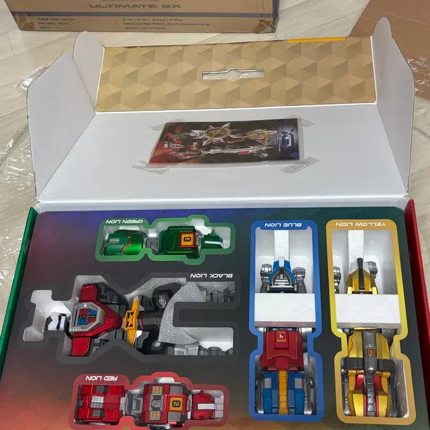 [BUNJANG] Voltron 3-Body Set: Toynami Ultimate EX, Muscle Bear MC, Titan / 볼트론 3대 - 토이나미 얼리밋 EX / 머슬베어 MC / 타이탄