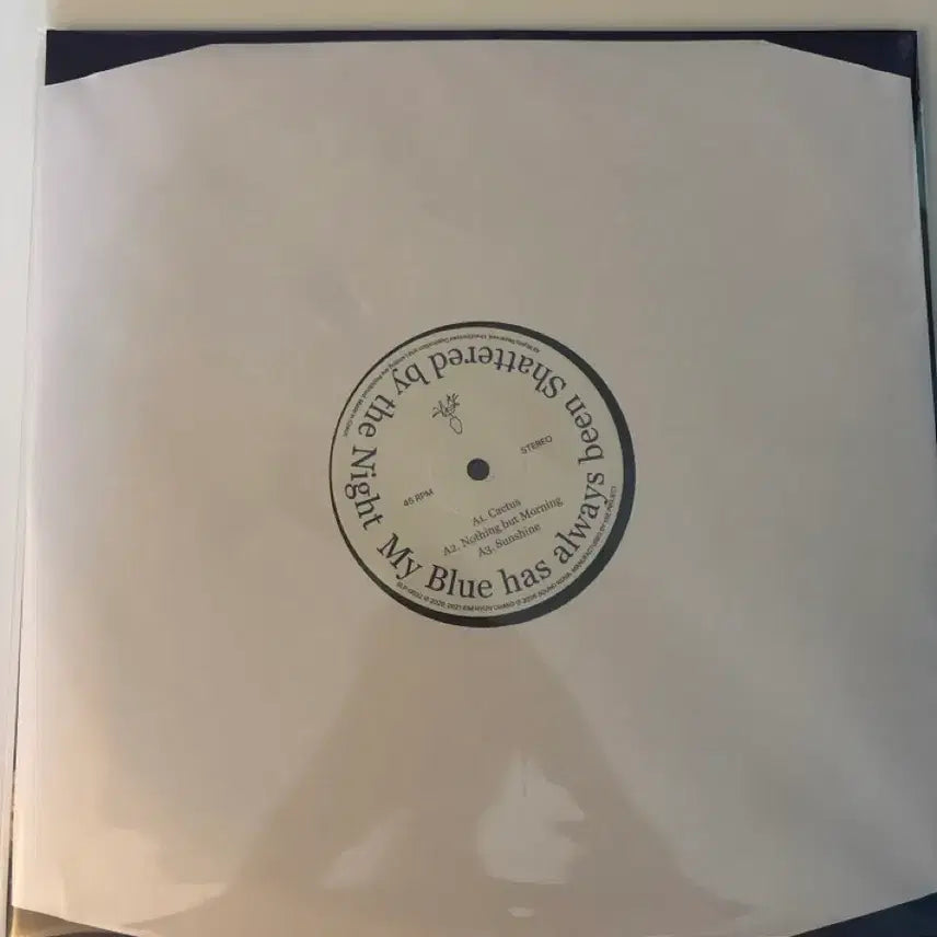 [BUNJANG] Kim Hyun Chang LP (First Press) / (초판/미개봉)김현창 lp 내 파랑은 항상 검정에 무너져왔어요