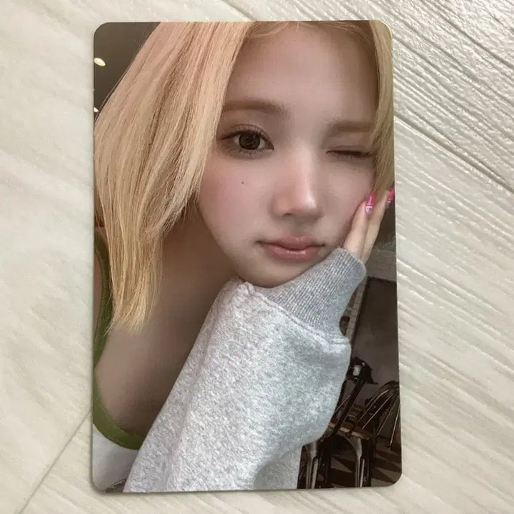 [BUNJANG] Nayeon Jeongyeon Momo Mina Photocard / [1장남음]하투하 지우 미공포 판매