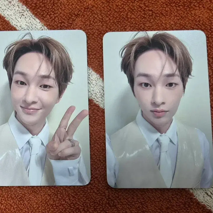 [BUNJANG] Onew Soundwave Lucky Draw POB Set / 온유 사운드웨이브 대면 미공포 2장 set