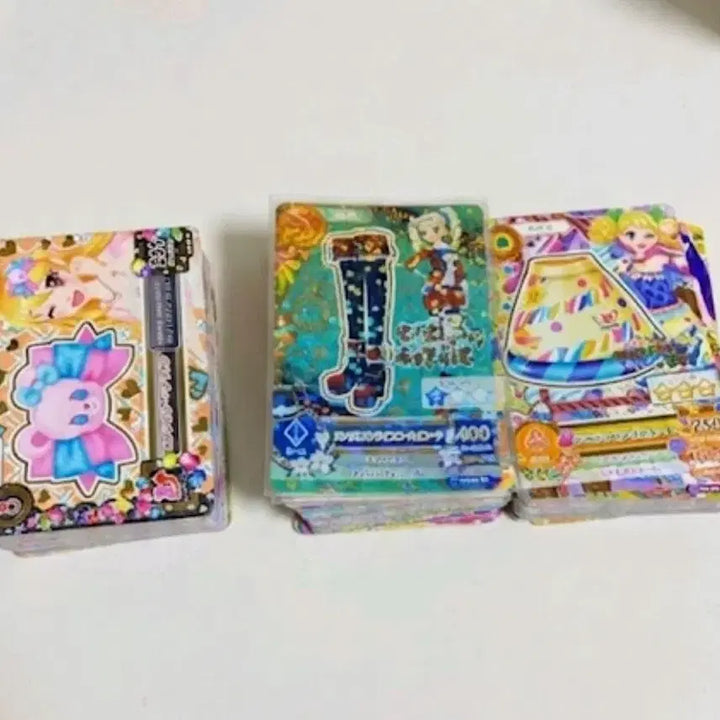 [BUNJANG] Aikatsu! Card Bundle (600+ Cards) / 아이엠스타 카드 600장 이상 일괄 아이카츠 벽돌