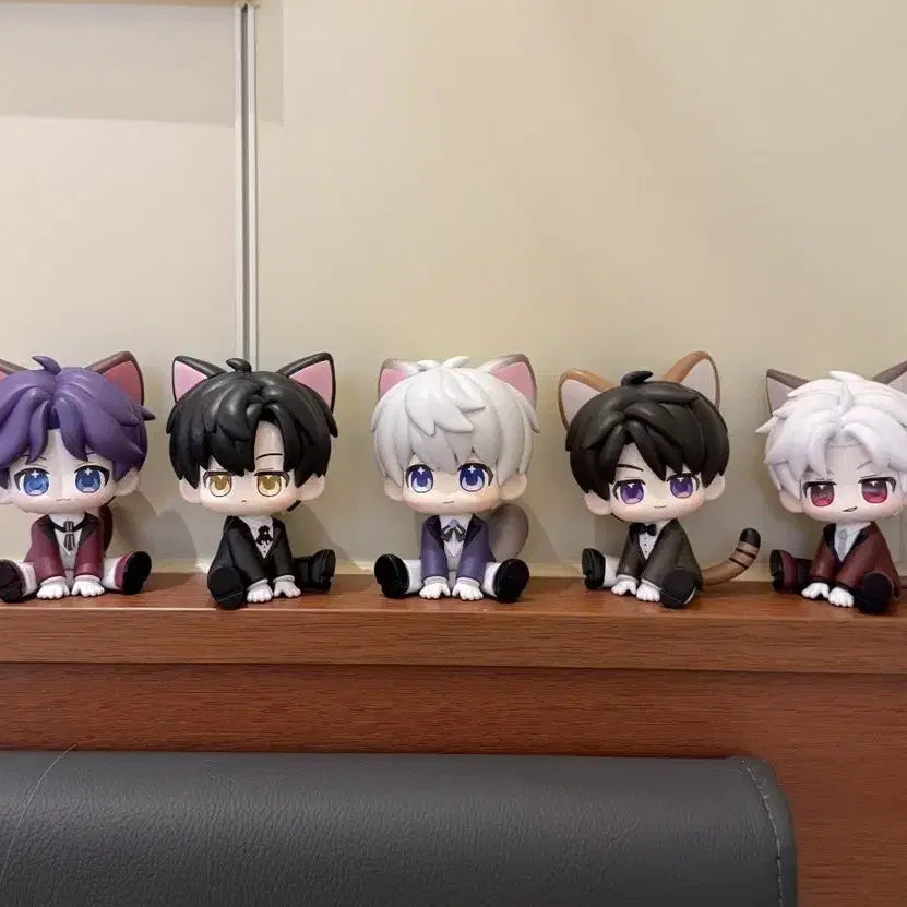[BUNJANG] Love and Deepspace Giuk Cat Butler Figure (Unofficial) / 러브앤딥스페이스 럽딥 기욱 냥집사 피규어(비공식)