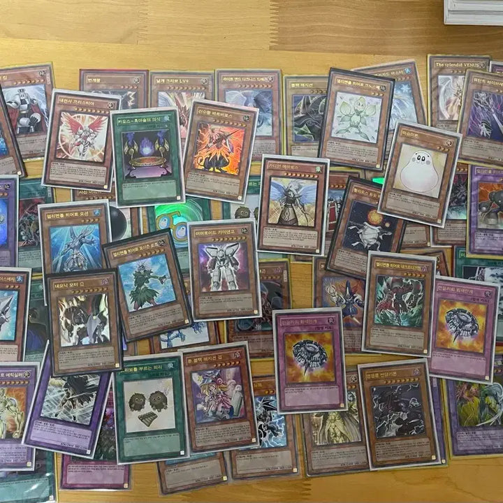 [BUNJANG] Yu-Gi-Oh! Lightning Warrior 1st Edition Ultra Rare &amp; 1st Premium Pack Card Bundle (50 Cards) / 유희왕 번개왕 1st 울레 외 1st 프리미엄팩 카드 뭉치 50장