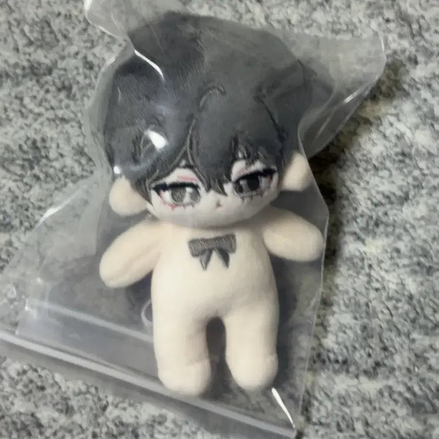 [BUNJANG] Efil Noir 10cm Unbranded Cotton Doll / 무속성 에필 누아르 10cm 솜인형