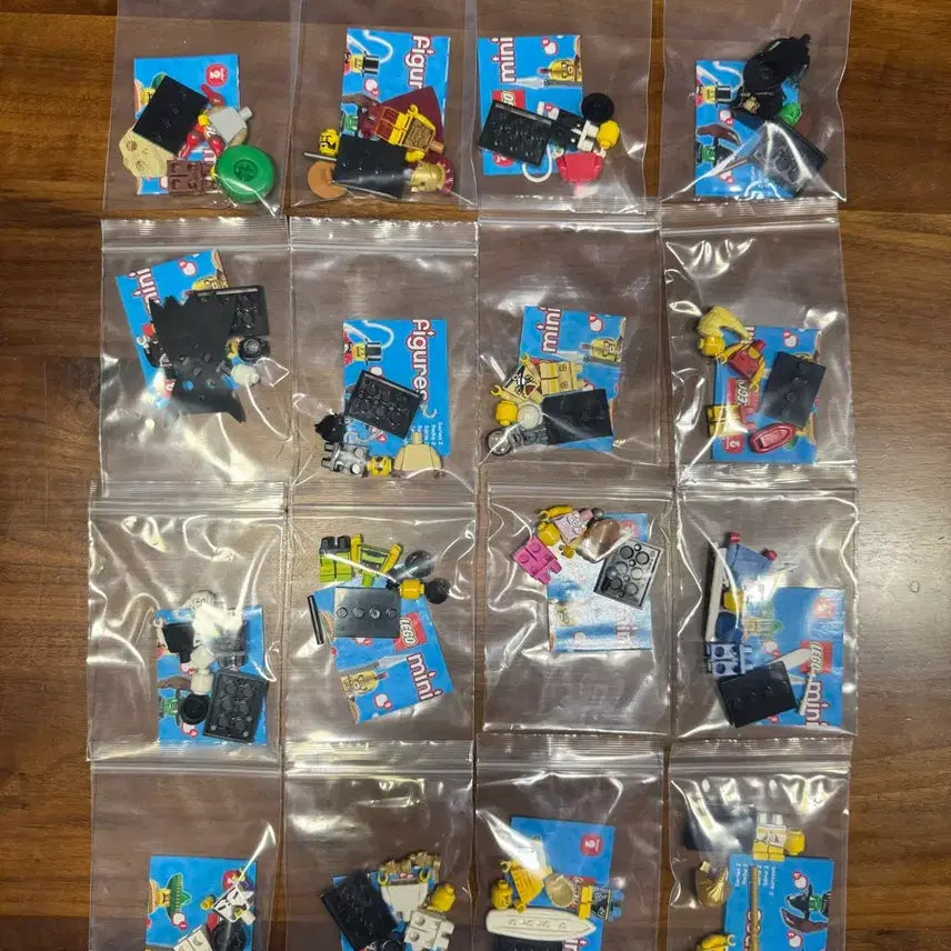 [BUNJANG] LEGO Minifigure Series 2 Complete Set (16 figures) + Bonus Figure / 레고 미피 시즌2 미사용 새제품 풀세트(16종)+보너스 1개