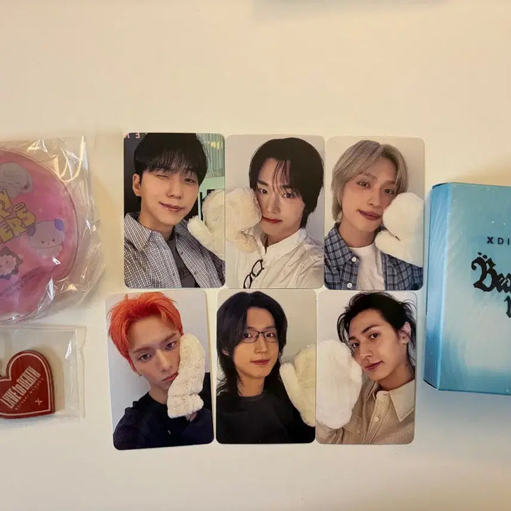 [BUNJANG] AKZENEZ View-MA Encore Concert Photocard and Keyring Full Box / 엑디즈 뷰마 앙콘 입장 포카 중콘 2일차 키링 풀박스