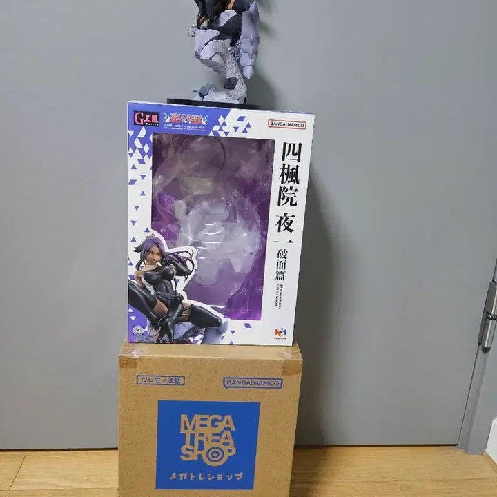 [BUNJANG] Megahouse GEM Shihouin Yoruichi Bleach Figure / 블리치 메가하우스 gem 시호인 요루이치