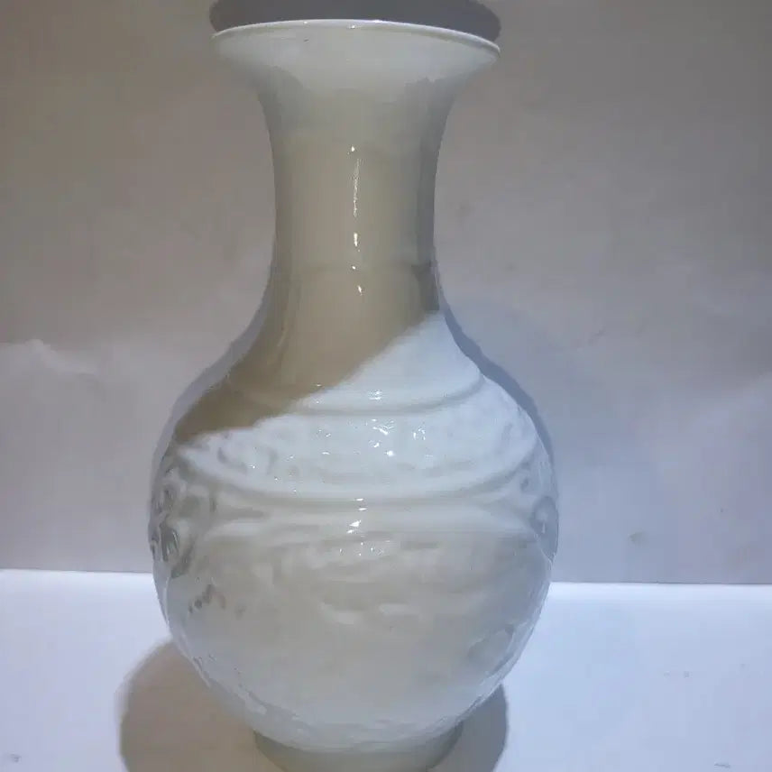 [BUNJANG] Chinese Celadon Vase with Dragon Motif / 첨백유 도자기
