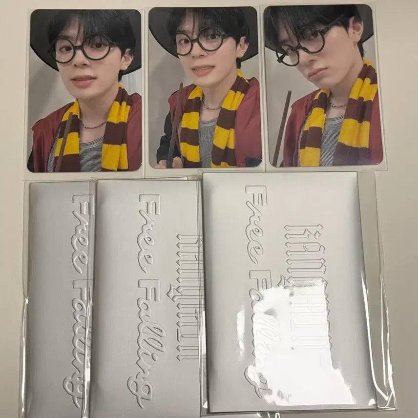 [BUNJANG] VERIVERY Kangmin Nemoz Wizard Photocard POB Prefolding Sealed Album / 베리베리 강민 유강민 네모즈 마법사 포카 미공포 프리폴링 미개봉 앨범