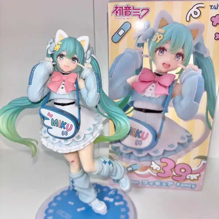 [BUNJANG] Taito Hatsune Miku Fashion Figure / 하츠네 미쿠 타이토 패션 팬시 피규어