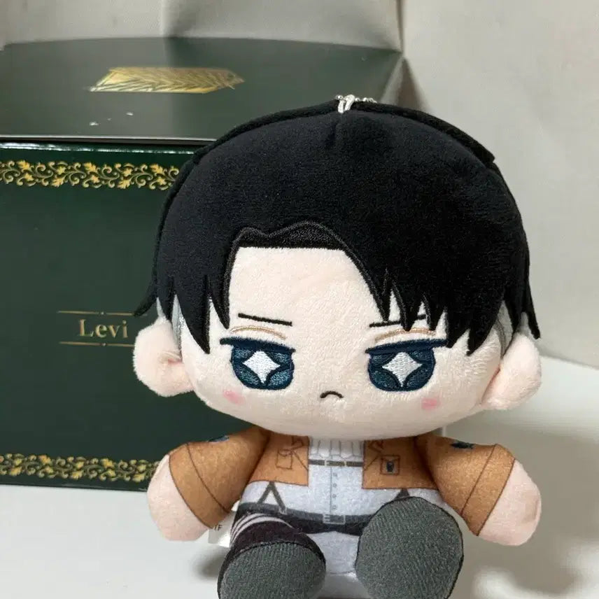 [BUNJANG] Attack on Titan Levi Otsuwari Tappunui Plush / 진격의 거인 미니 오쓰와리 타피누이 리바이