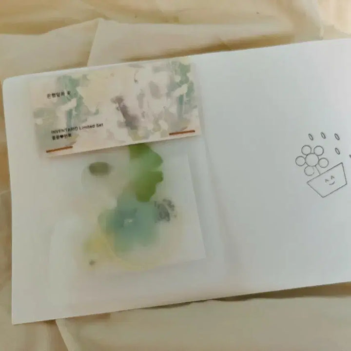 [BUNJANG] Yeonrok X Pul Pul Inventario Leaf Bookmark / 연록 X 풀풀 인벤타리오 끈갈피 책갈피 나뭇잎 판매