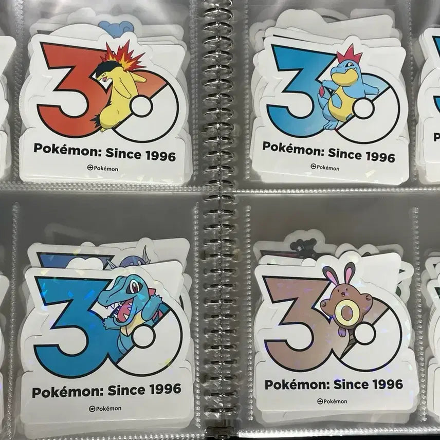 [BUNJANG] Pokemon 30th Anniversary Sticker Album Generation 2 / 포켓몬 30주년 스티커 2세대 도감