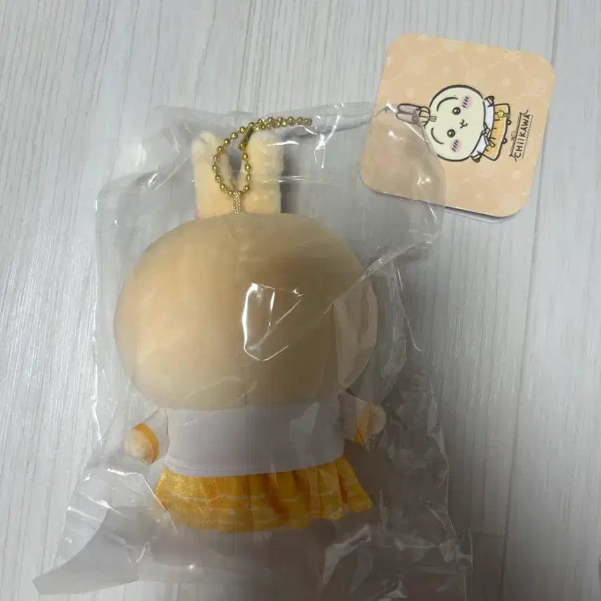 [BUNJANG] Cheeky Chikawa Usagi Hanbok Figure / 용산 치이카와 한복 우사기
