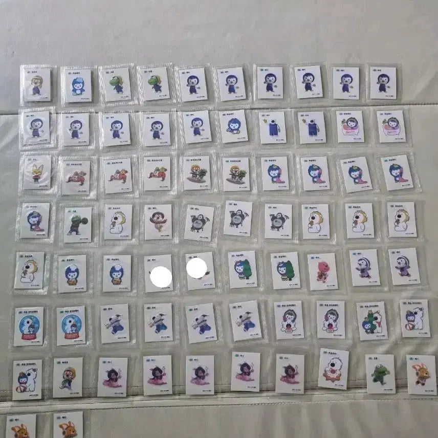 [BUNJANG] 71ea Ppongsong Pobi Sticker Bundle / 뽀송포비 띠부씰 71장 일괄급처