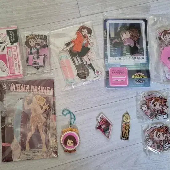 [BUNJANG] URARAKA OCHAKO Acrylic Standee Bundle (My Hero Academia) / 우라라카 오챠코 아크릴 일괄 ( 히로아카 )