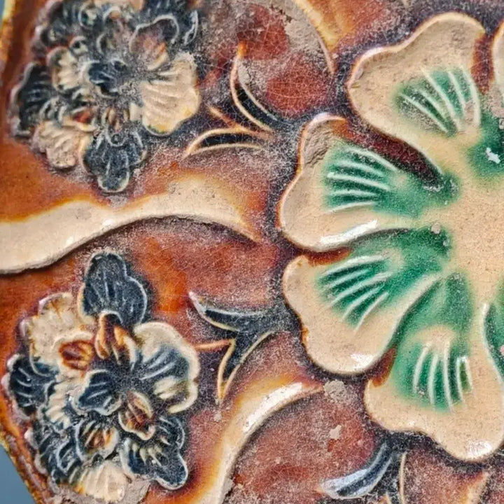 [BUNJANG] Goryeo Dynasty Samche Pottery Peony Pattern Flower Shaped Large Plate / [진품] 출토품 금나라 삼채 모란문 화형 대반 중국도자기 골동품 수집품