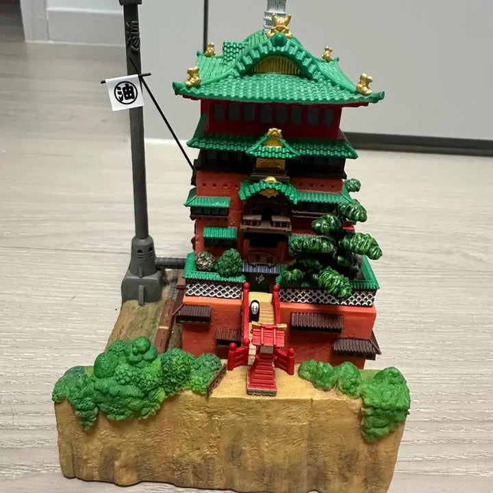[BUNJANG] Ghibli Park Spirited Away Diorama / 지브리파크 센과 치히로의 행방불명 디오라마 판매합니다