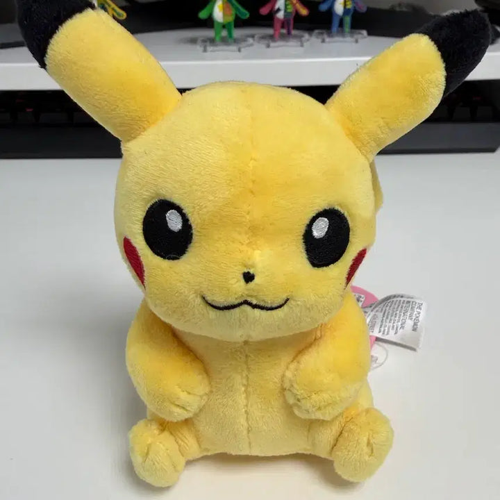 [BUNJANG] Pokemon Center Pikachu Plush / 포켓몬센터 피카츄 인형