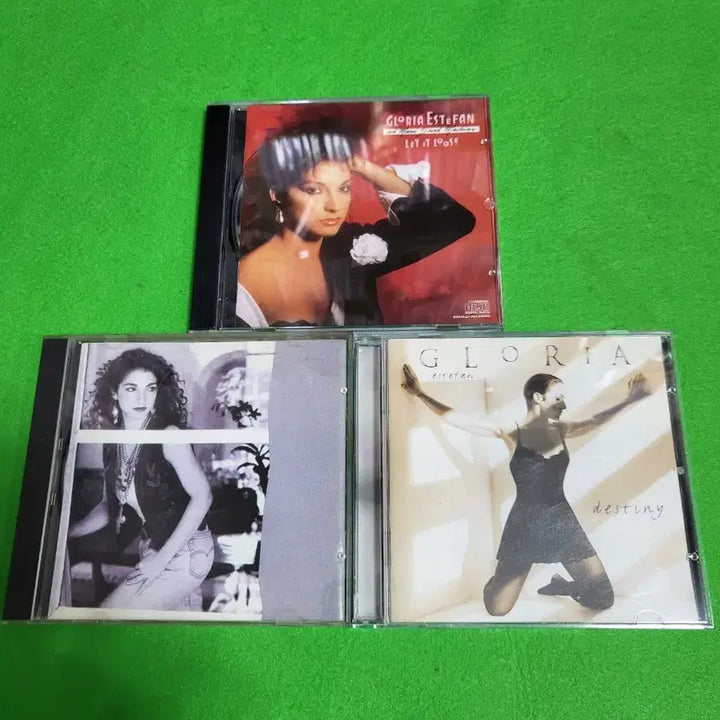 [BUNJANG] Gloria Estefan 5 CD Album Set / -CD- 글로리아 에스테반(GLORIA ESTEFAN) 음반 CD 5장