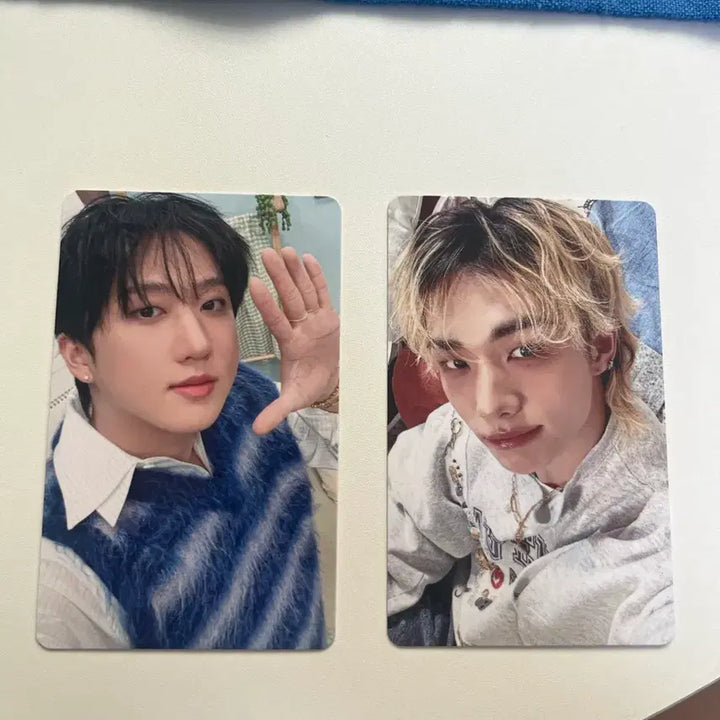[BUNJANG] Stray Kids 6th Fanmeeting MD Changbin Hyunjin Bundle Set / 스트레이키즈 6기 팬미팅 MD 포카 창빈 현진 일괄