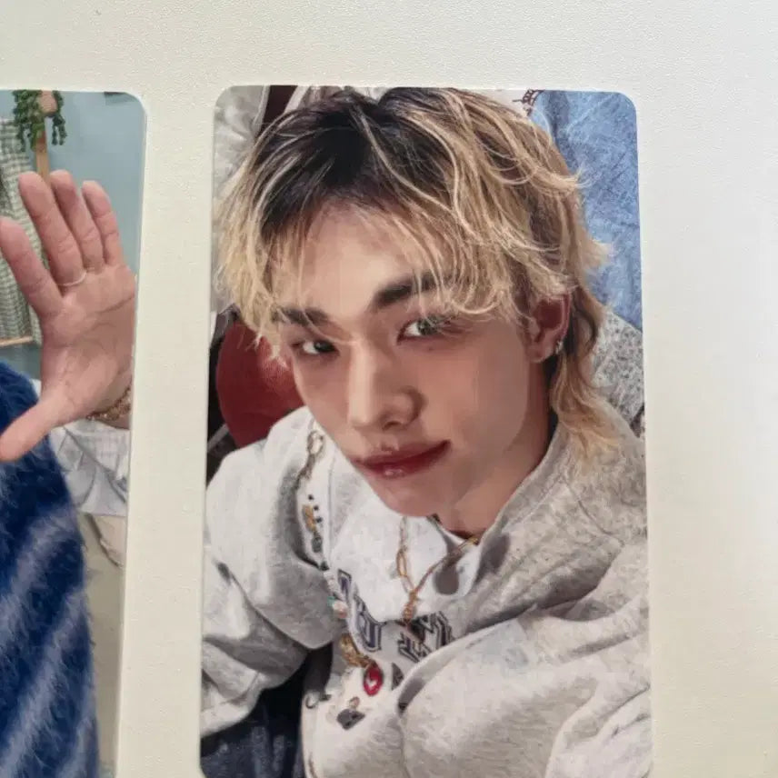 [BUNJANG] Stray Kids 6th Fanmeeting MD Changbin Hyunjin Bundle Set / 스트레이키즈 6기 팬미팅 MD 포카 창빈 현진 일괄