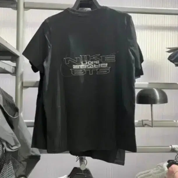 [BUNJANG] Nike x BTS Collaboration Black Short Sleeve T-Shirt (Sealed) / 나이키 BTS 콜라보 반팔 티셔츠 블랙 미개봉팝니다