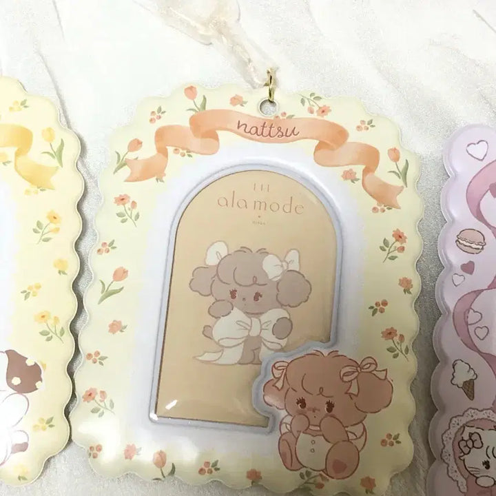 [BUNJANG] Miko Friends Miko Characters Random Photocard Holder / 미코프렌즈 미코캐릭터즈 랜덤 포토카드 홀더 새상품(수플레1, 넛츠1)