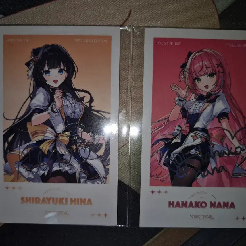 [BUNJANG] Stellive Hina Nana Concert Signed Cheki Bundle Set / 스텔라이브 히나 나나 콘서트 싸인 체키 일괄