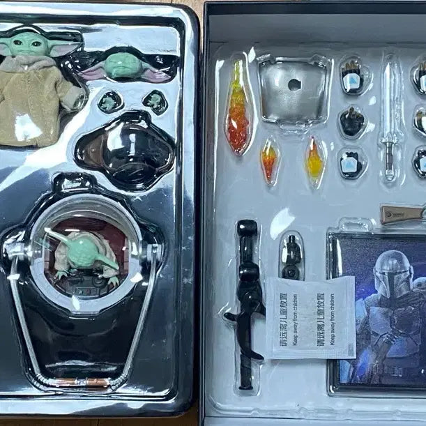 [BUNJANG] ZD Toys Mandalorian and Grogu Figure / ZD Toys 만달로리안과 그로구 피규어