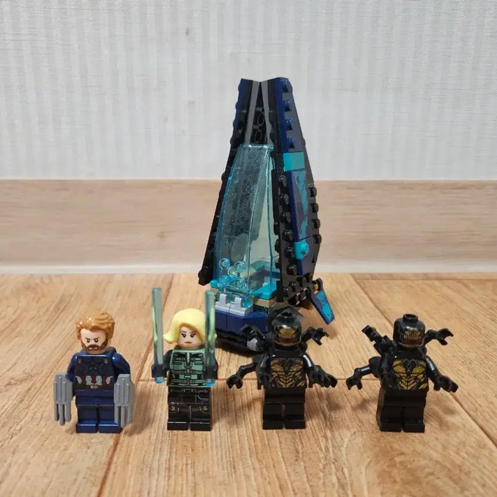 [BUNJANG] LEGO Marvel 76101 Outrider Dropship Attack / 레고 마블 76101 아웃라이더 드롭쉽 공격