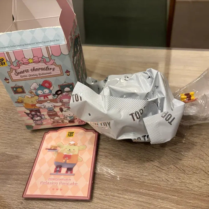 [BUNJANG] Sanrio Pompompurin Restaurant Roller Skates Figure / 탑토이 산리오 레스토랑 폼폼푸린