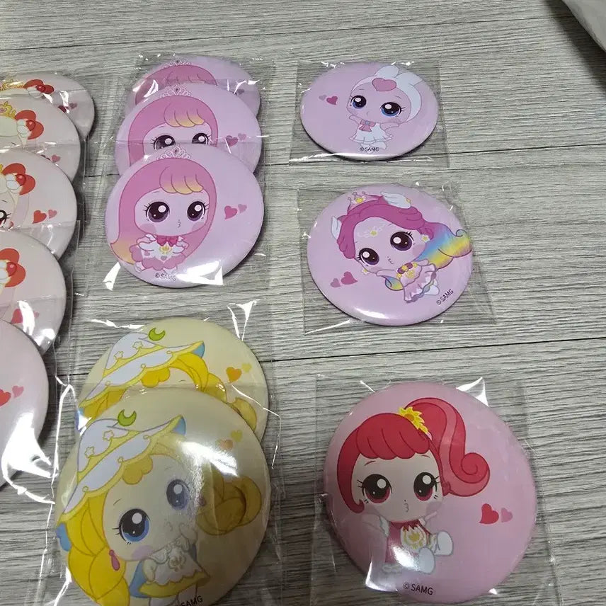 [BUNJANG] Tinyping Brooch Set / 티니핑 뱃지 판매