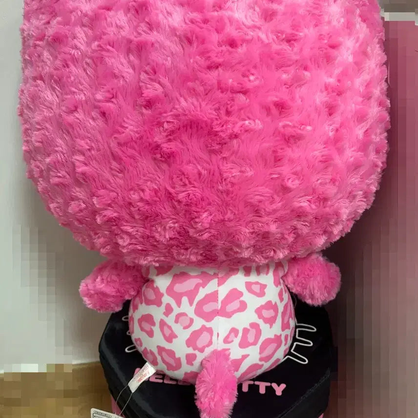 [BUNJANG] Hello Kitty Pink Leopard Large Plush Doll / 헬로키티 핑크 레오파드 호피 대형 인형 갸루