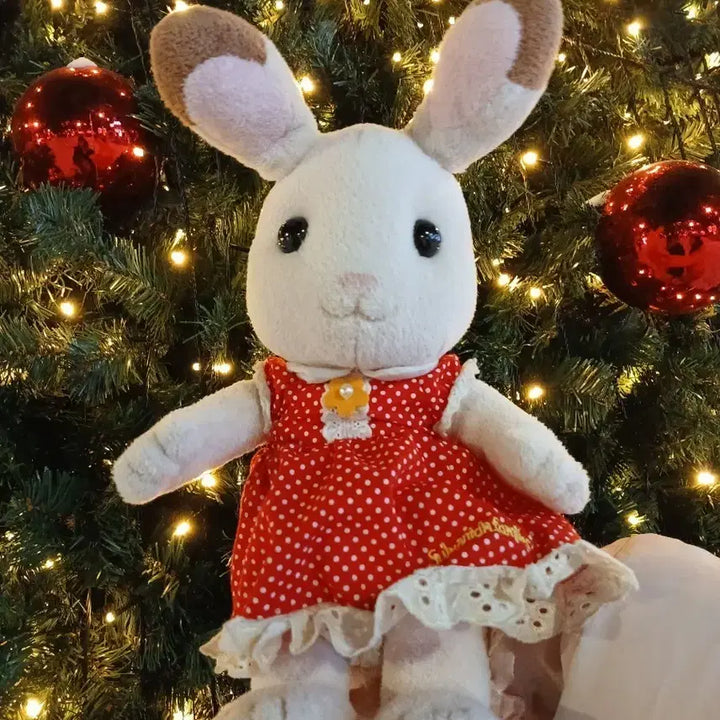 [BUNJANG] Sylvanian Families Chocolate Rabbit Freya Girl Doll (Vintage) / 실바니안 패밀리 초콜릿 토끼 소녀 프레야 인형 고전 빈티지 키덜트 초희귀