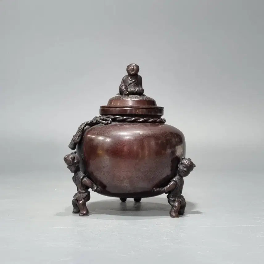 [BUNJANG] Vintage Bronze Boy Incense Burner (Baedae-hyung) by Hakuhou Studio / 빈티지 골동 청동 향로