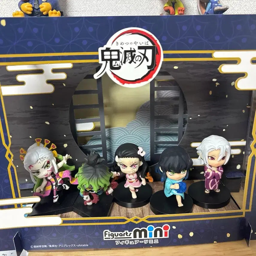 [BUNJANG] Demon Slayer Figuarts Mini Paper Display Case (Sealed) / 귀멸의 칼날 피규아츠 미니 종이 장식장 페이퍼 디스플레이 시어터