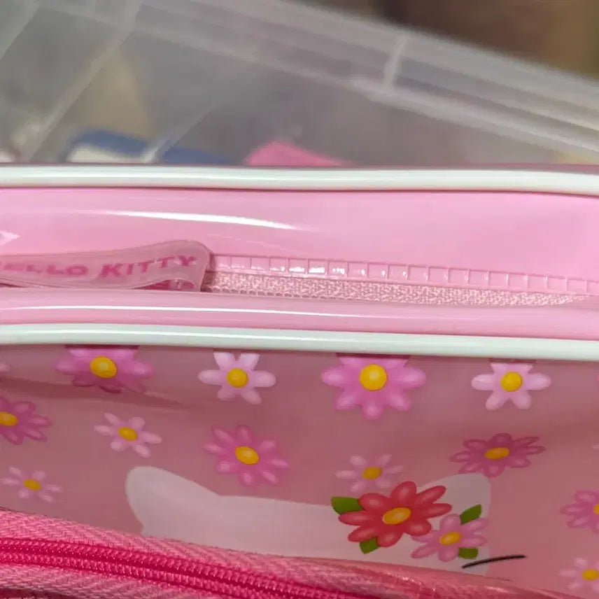 [BUNJANG] Classic Kitty Flower Kitty PVC Pouch / 고전키티 꽃키티 키티파우치