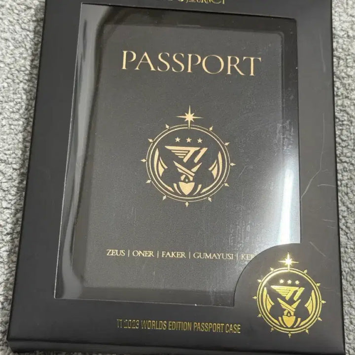 [BUNJANG] T1 2023 Worlds Edition Passport Case / 티원 23 worlds editon passport case 여권케이스