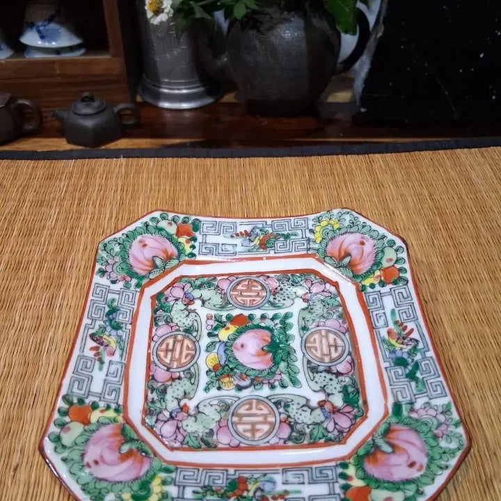 [BUNJANG] Antique Chinese Famille Rose Porcelain Plate / 중국분채골동.엔틱 다식반 or 호승용도
