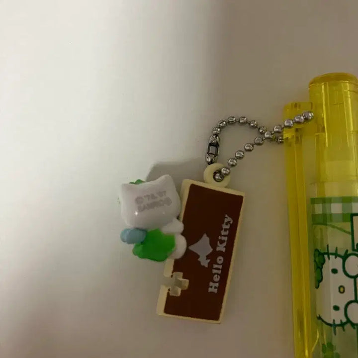 [BUNJANG] Lucky Station Kitty Strap Mechanical Pencil / 행운역 키티 스트랩 샤프 고전 키티스트랩