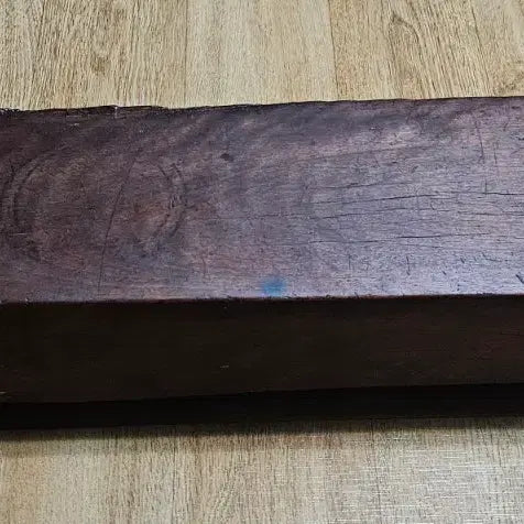 [BUNJANG] Old Boxwood Fabric Smoother / 오래된 박달나무 명주 다듬이