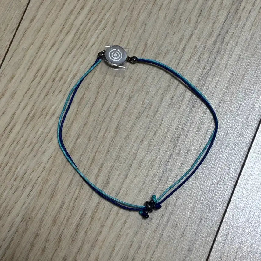 [BUNJANG] Day6 Official Bracelet Unworn / 급처 데이식스 공식 팔찌 미착용 판매