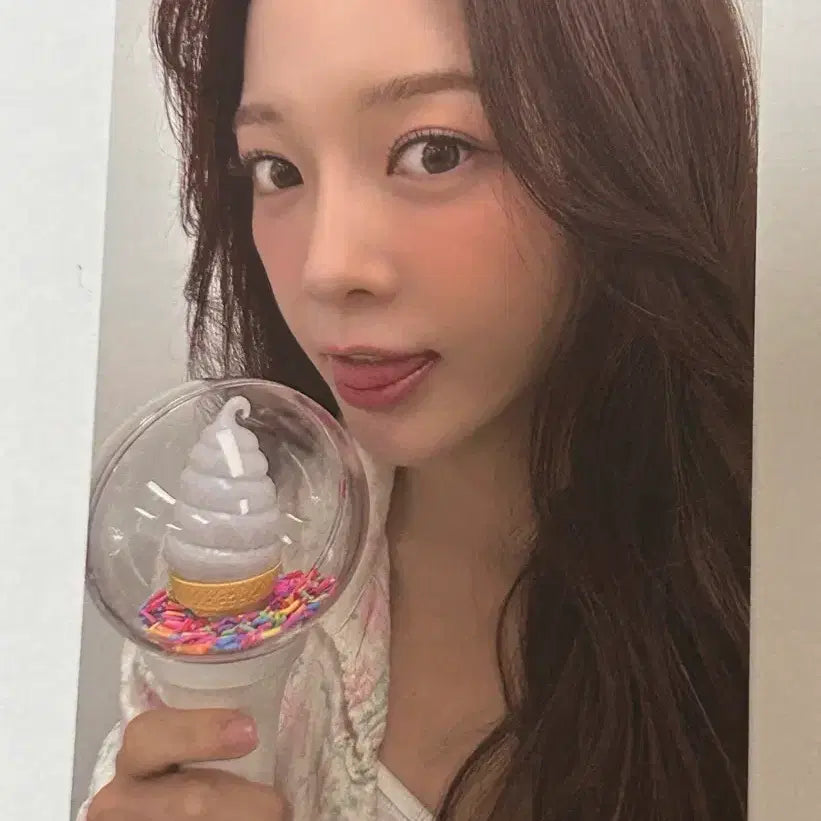 [BUNJANG] IOI Cheer Stick Photocard Kim Sejeong / 아이오아이 응원봉 포카 김세정 판매