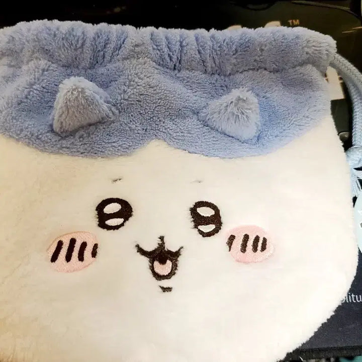 [BUNJANG] Monchiku Hachiwale Pouch / 먼작귀 페이스 조리개 파우치 하치와레 가르마