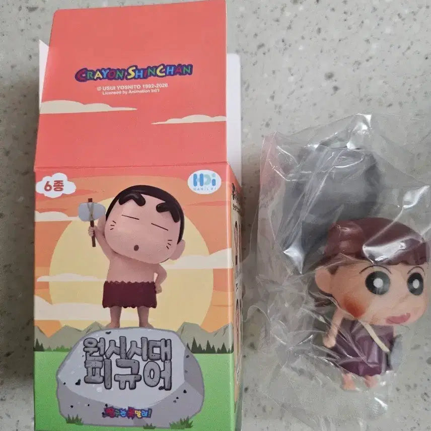 [BUNJANG] Crayon Shin-chan Primitive Era Figure (Yuri) + Crayon Shin-chan Ramen Stopper (Huni) / 짱구원시시대피규어(유리)+짱구라면스토퍼(훈이) 일괄